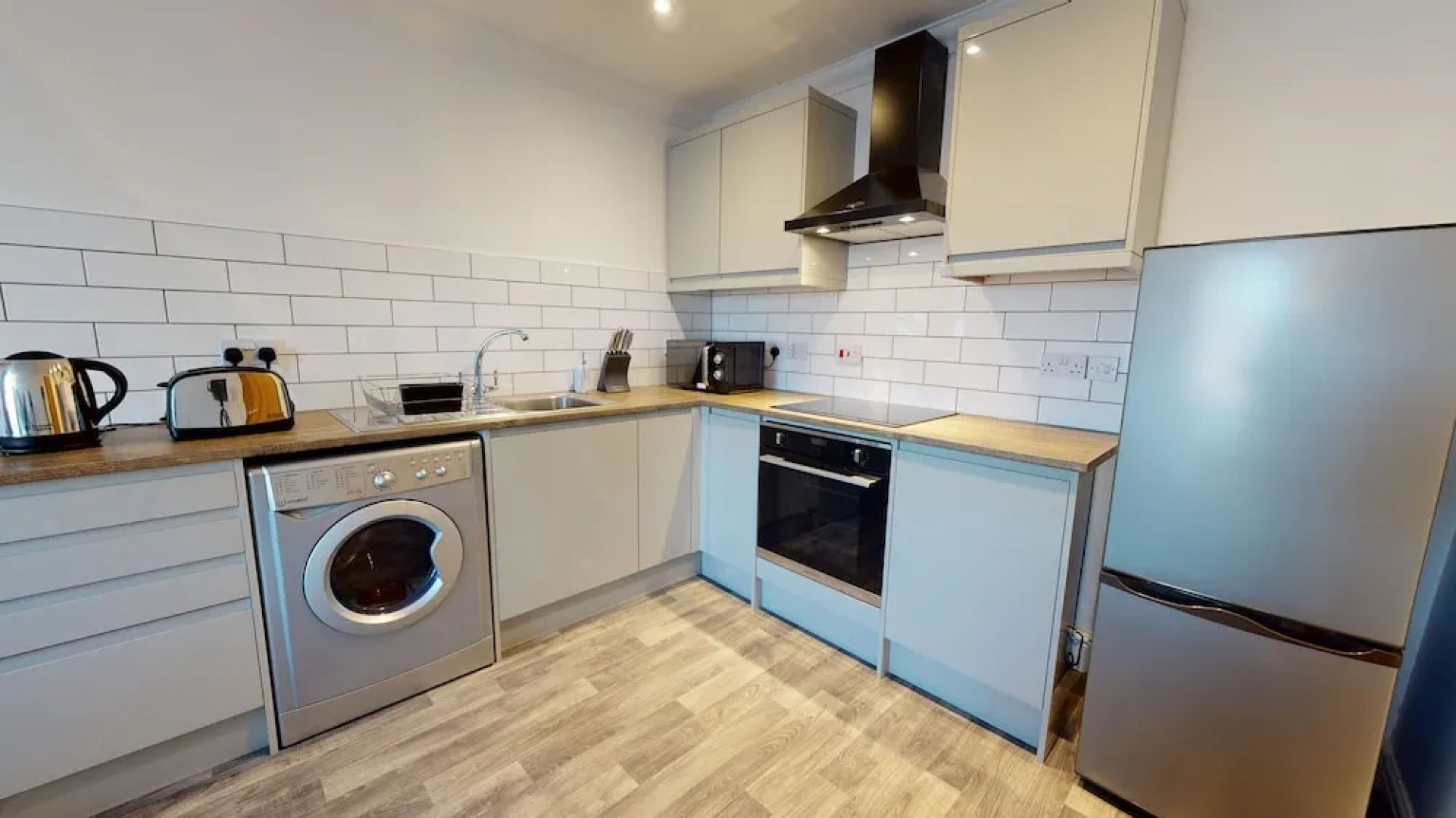 Bridge Apartments by Karah Suites