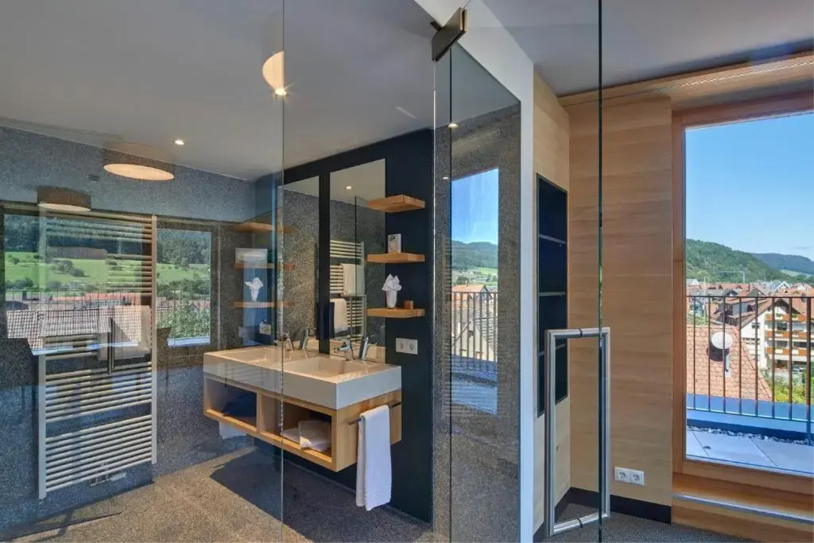 ElzLand Hotel 9 Linden BUSINESS & FAMILIEN HOTEL