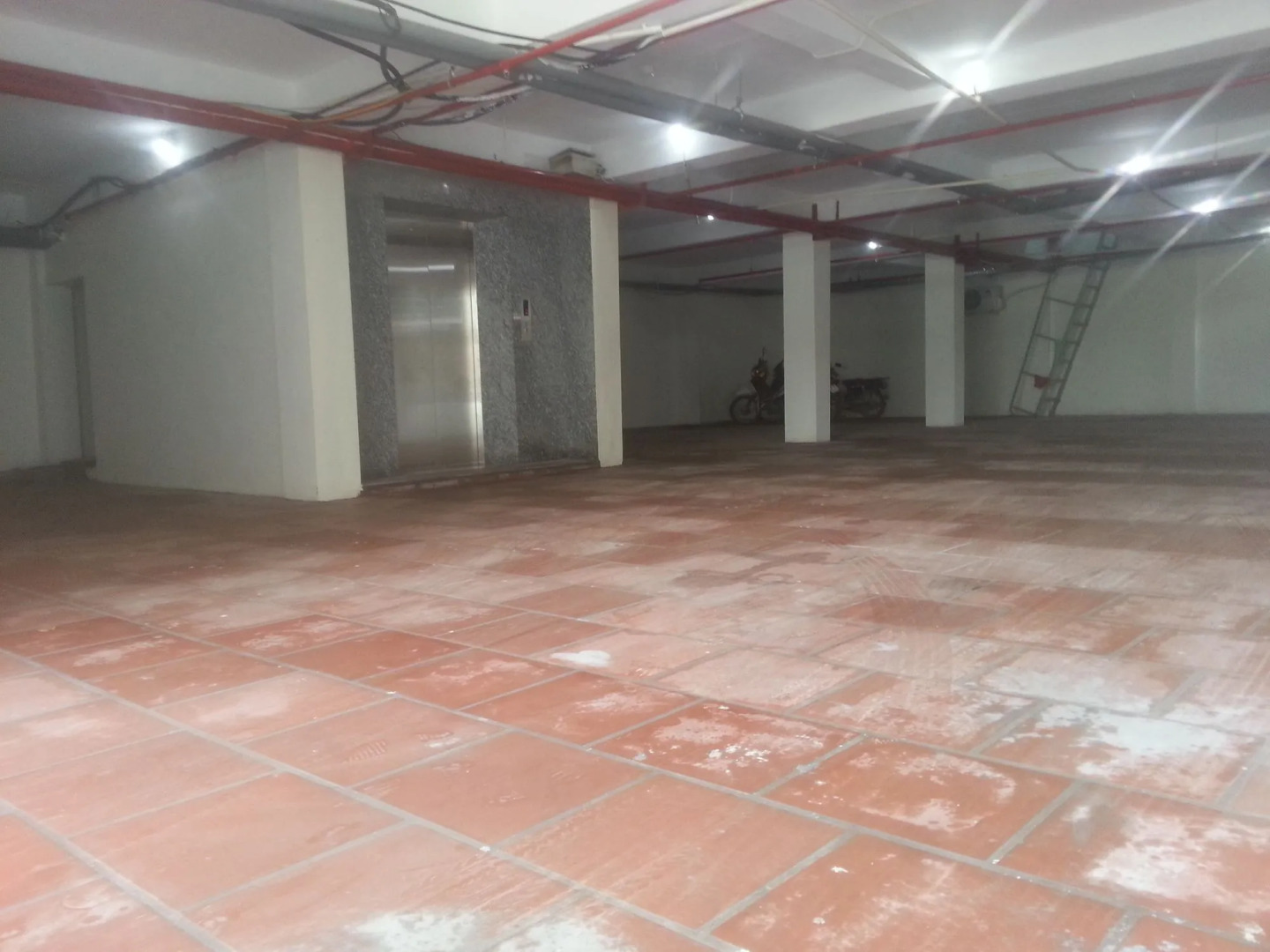 Anova Airport Hotel — Convenient & Friendly