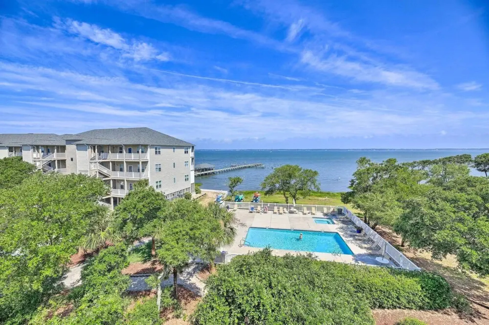 Indian Beach Resort Condo; Walk to Oceanfront!