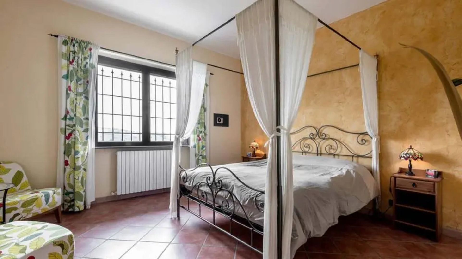 Villa I Due Padroni, two apartment House - Apartment Loggione