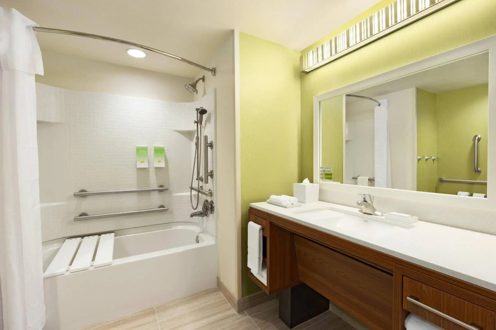 Home2 Suites by Hilton Farmington/Bloomfield