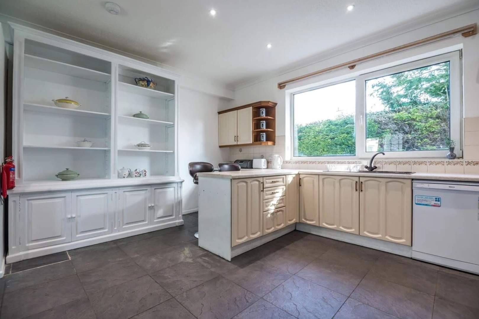 The Old Orchard - 3 Bedroom - Lamphey