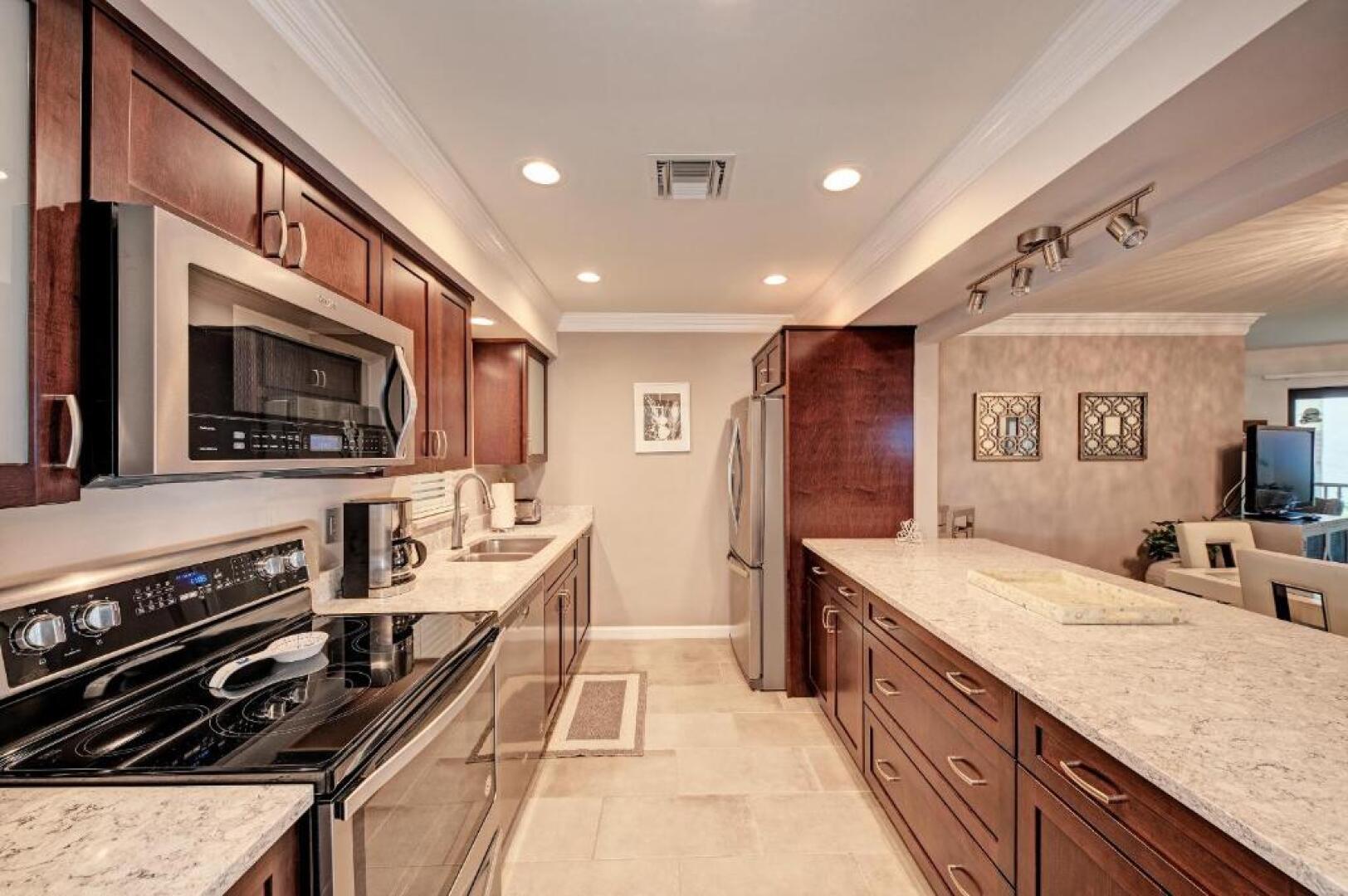 Sea Grape Inn 5- BEACHFRONT Property