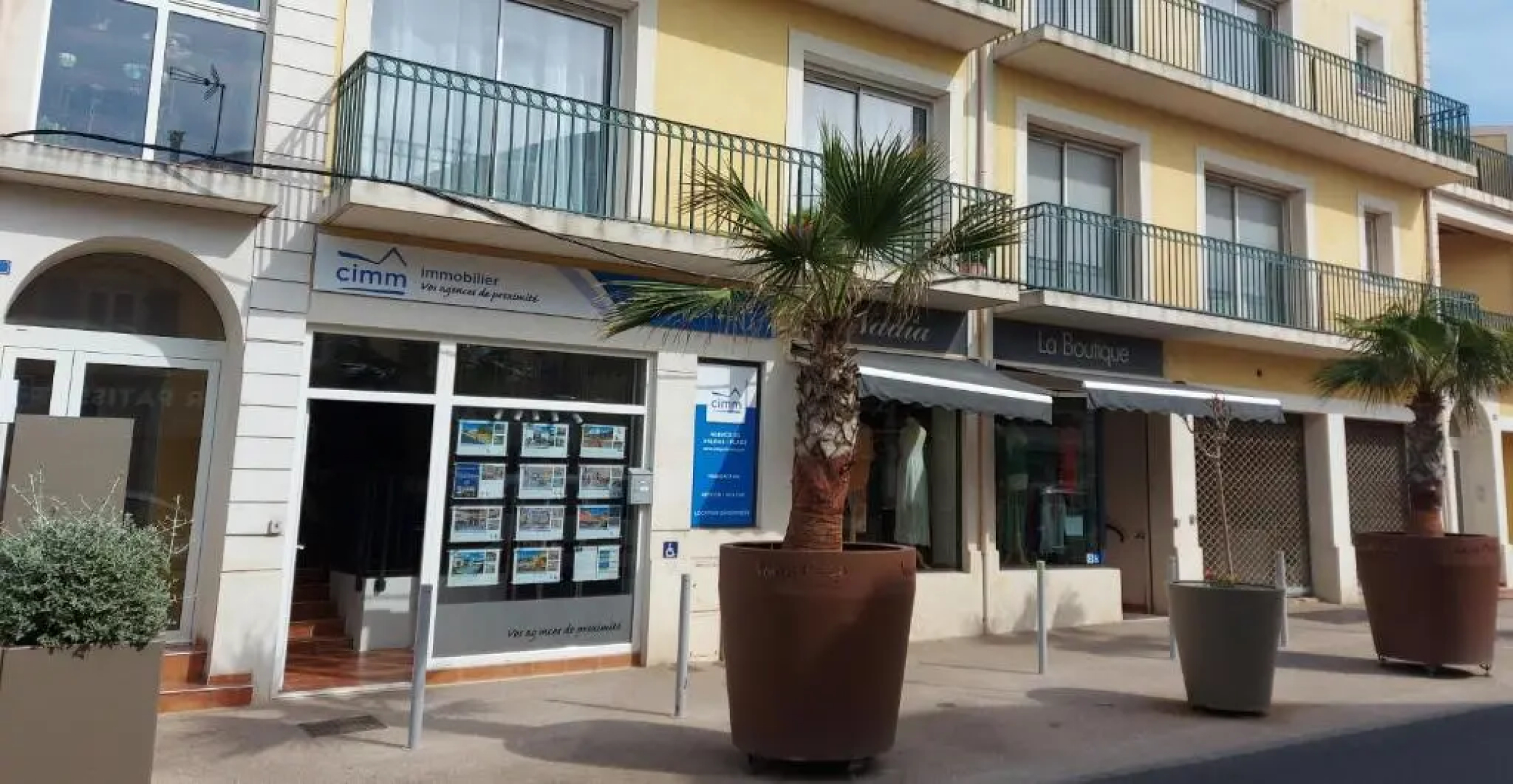 Apartment on the sand with sea view in Valras-Plage for 5 people