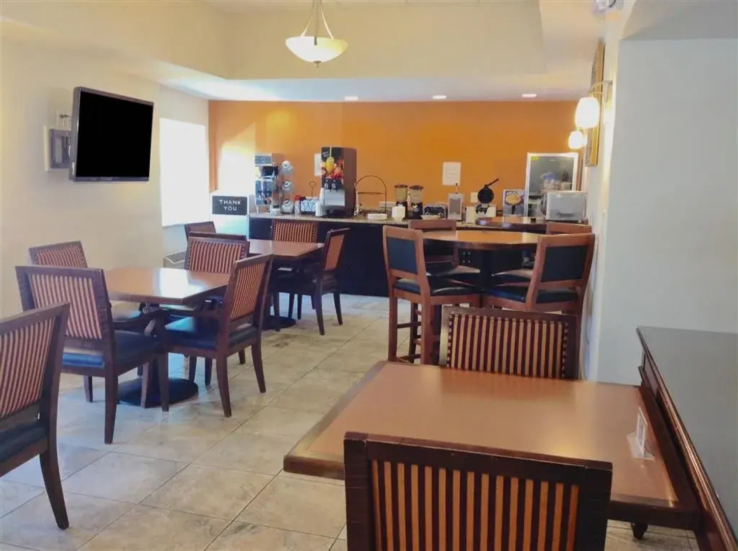 America's Best Value Inn & Suites-Cypress Tree Inn