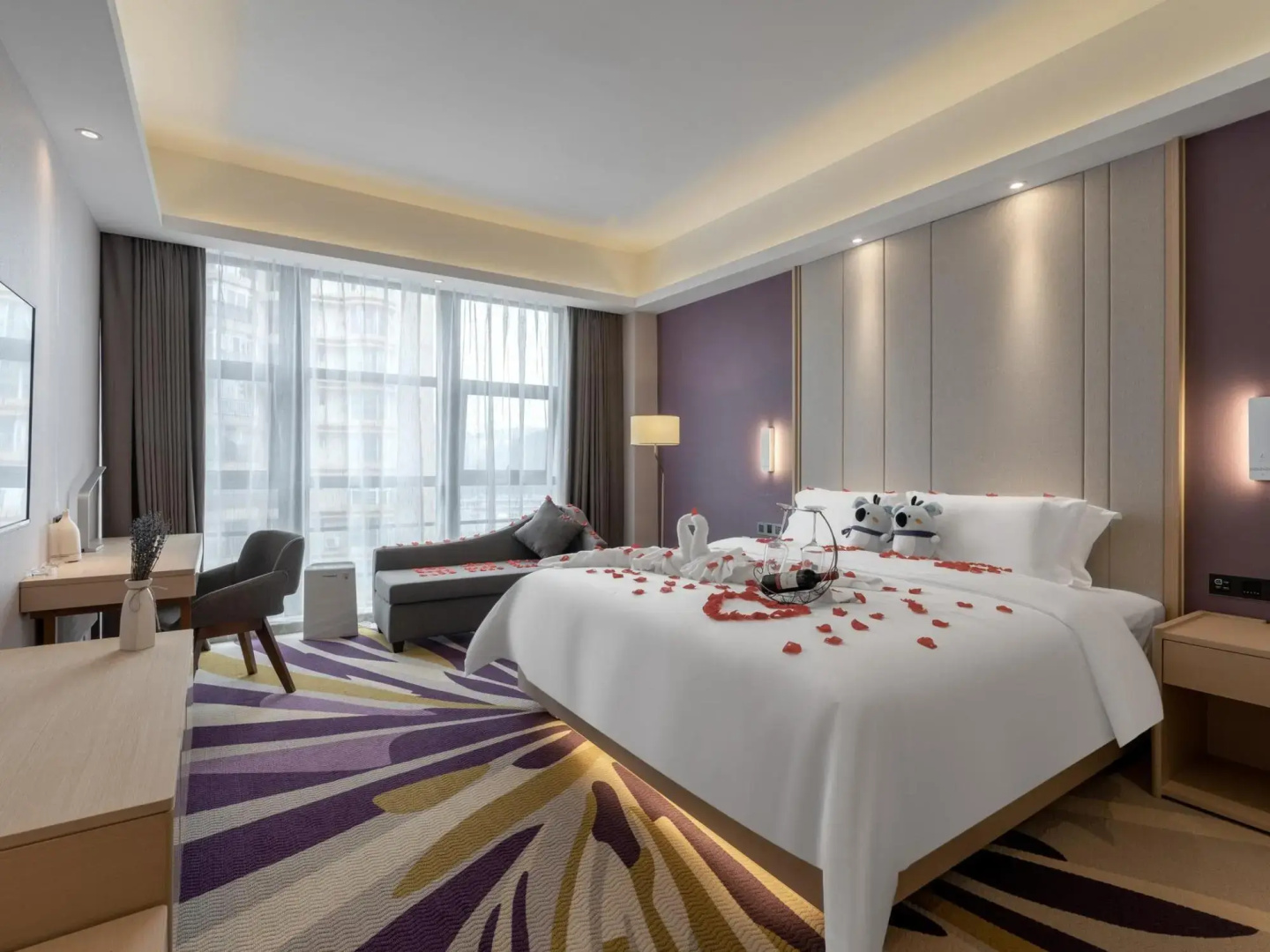 Lavande Hotel Duyun Dashizi Wenfeng Park