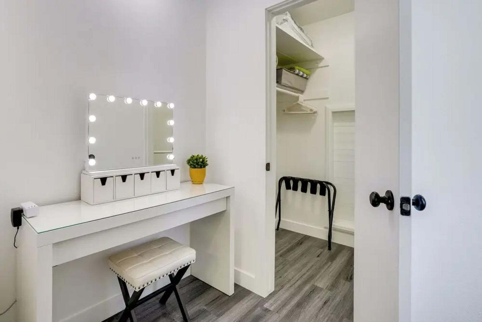 Luxury Golf Course Retreat in Sun City!