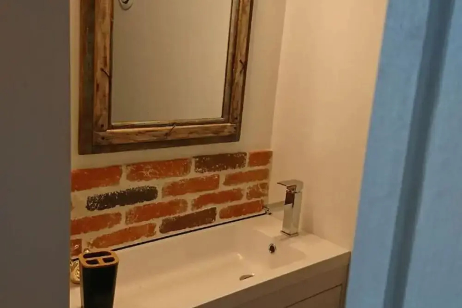 Majestic Villa in Nuaille-d'aunis With Sauna