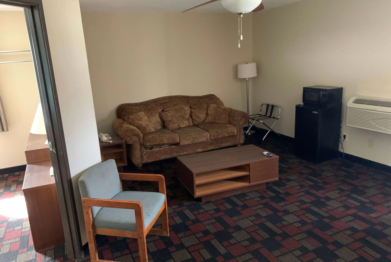 Super 8 by Wyndham Boonville