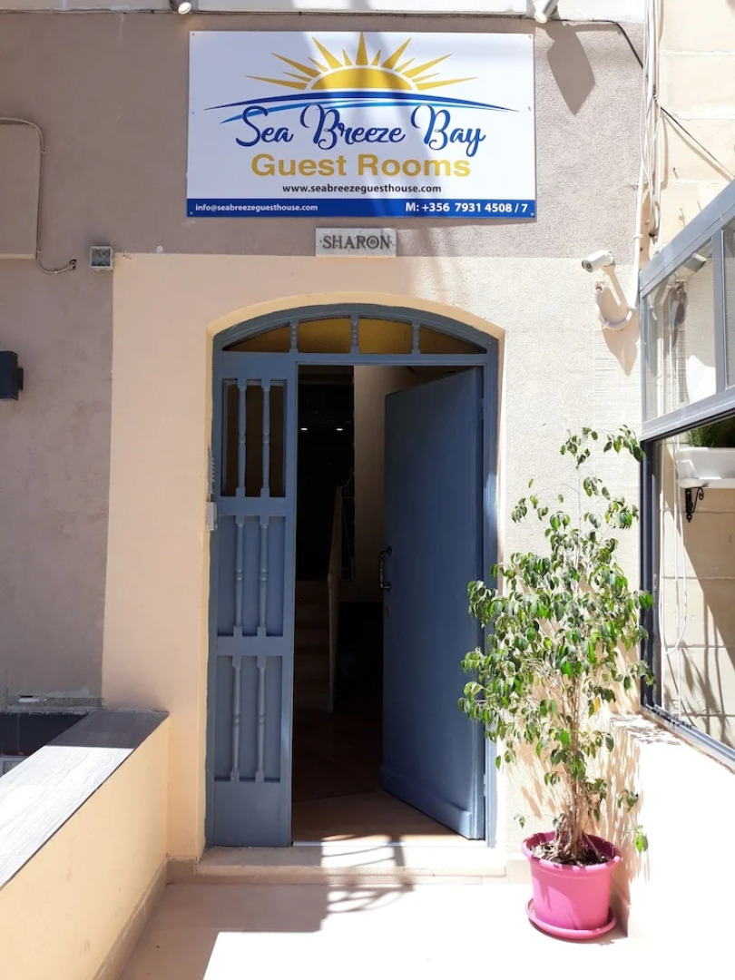 Sea Breeze Bay Guest House