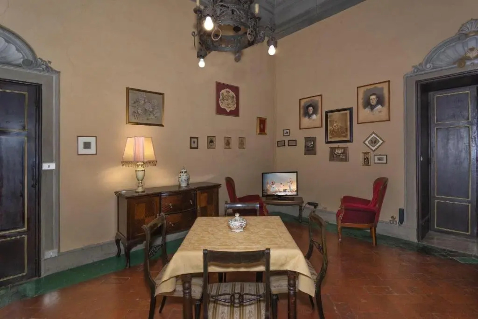 Relais dellUssero a Villa di Corliano