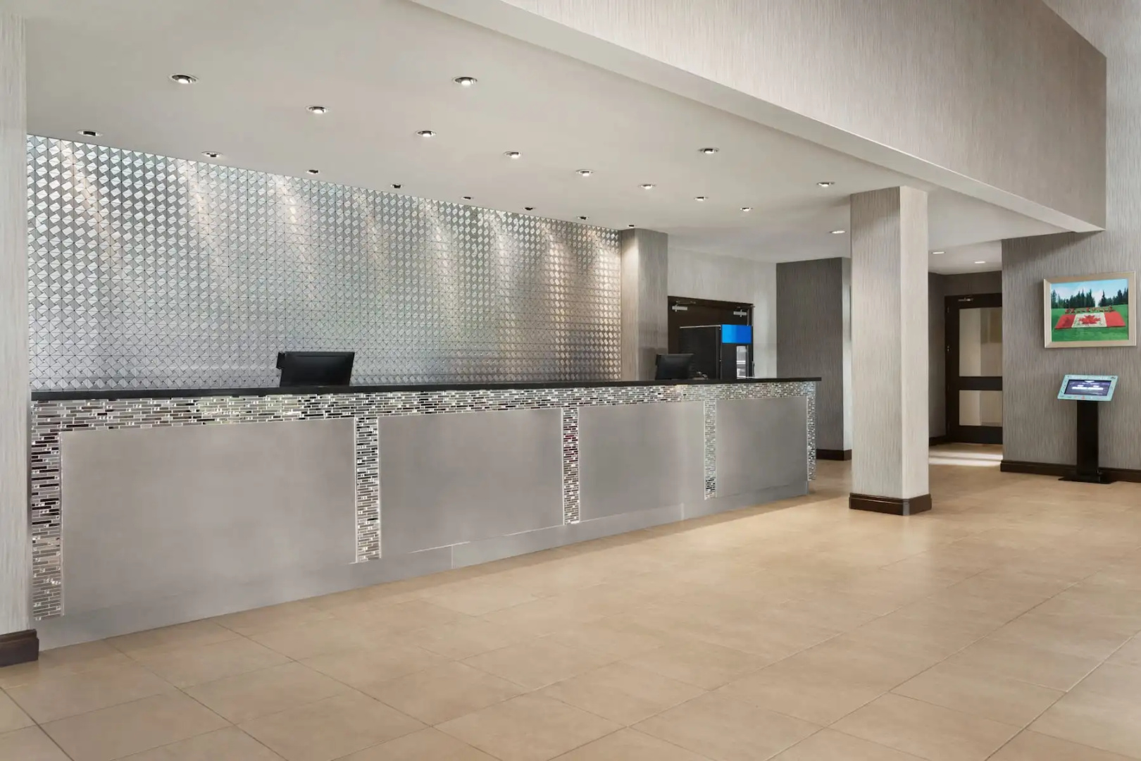Ramada by Wyndham Belleville Harbourview Conference Centre