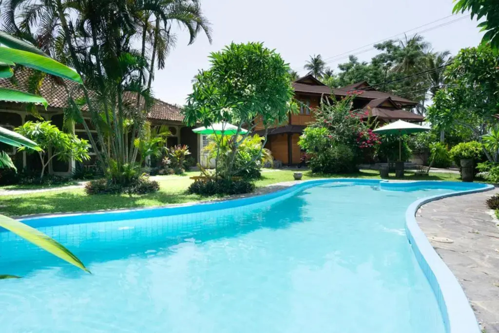 Hotel Besar Bulan Baru - Senggigi