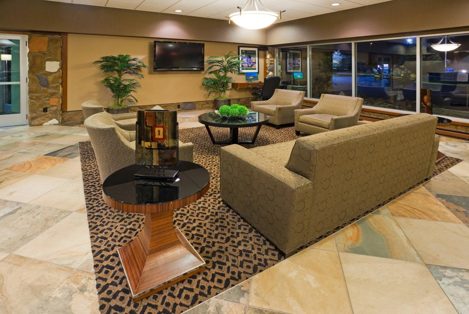 Holiday Inn Detroit Lakes by IHG