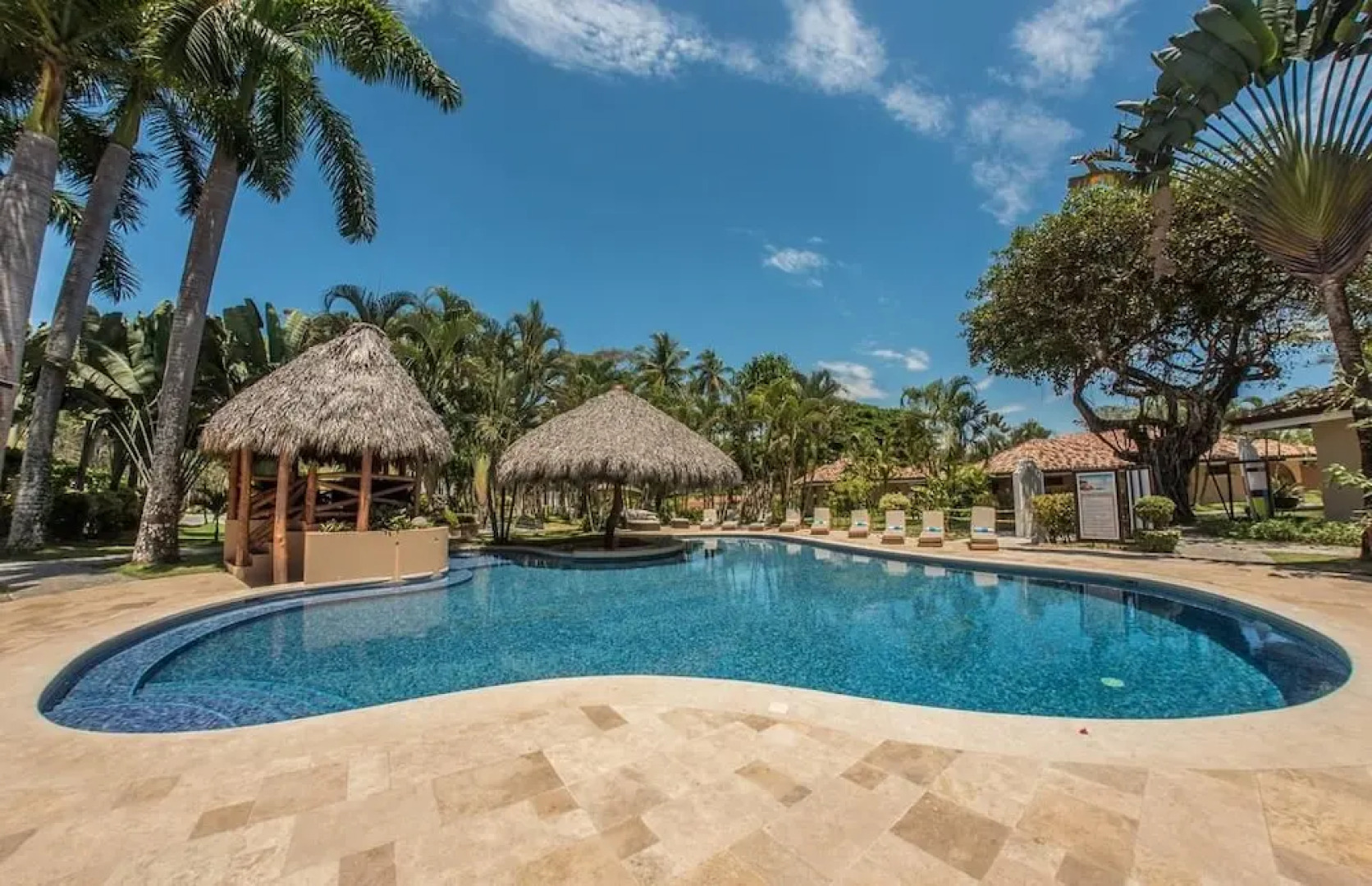 Sunset del Mar Beach Front House