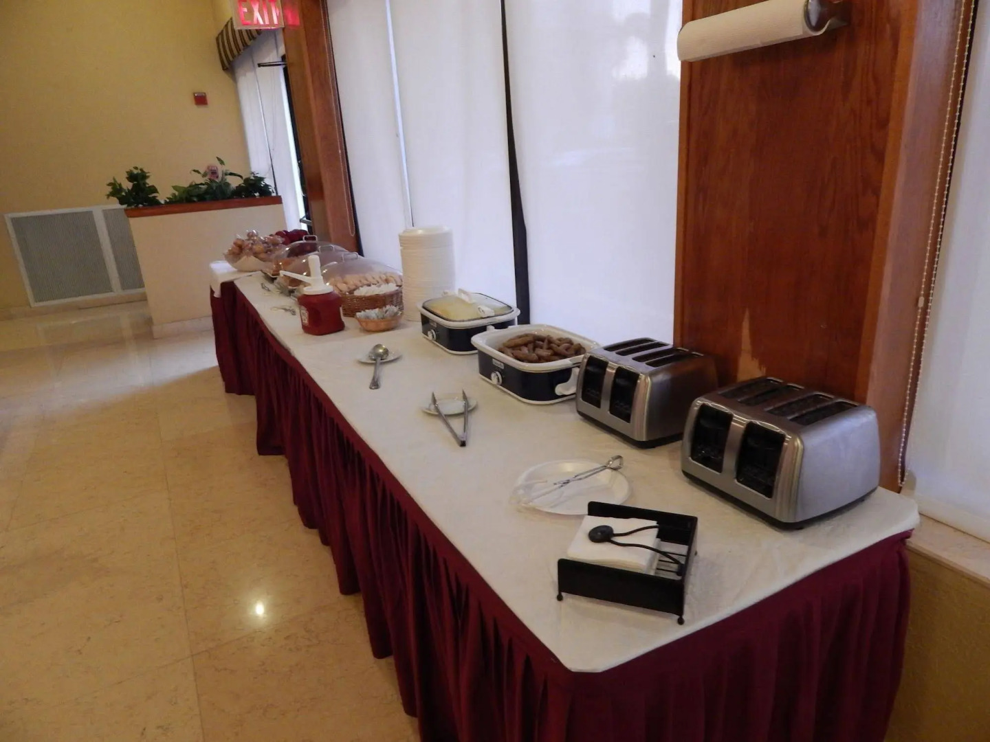 North Miami Beach Gardens Inn & Suites