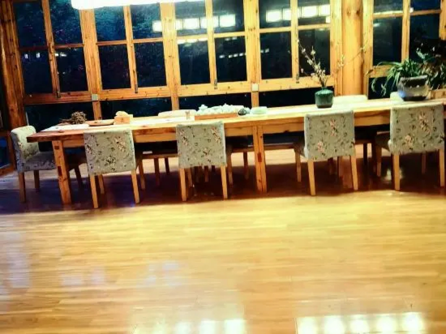 Jiabang Yunshang Terrace View Hotel