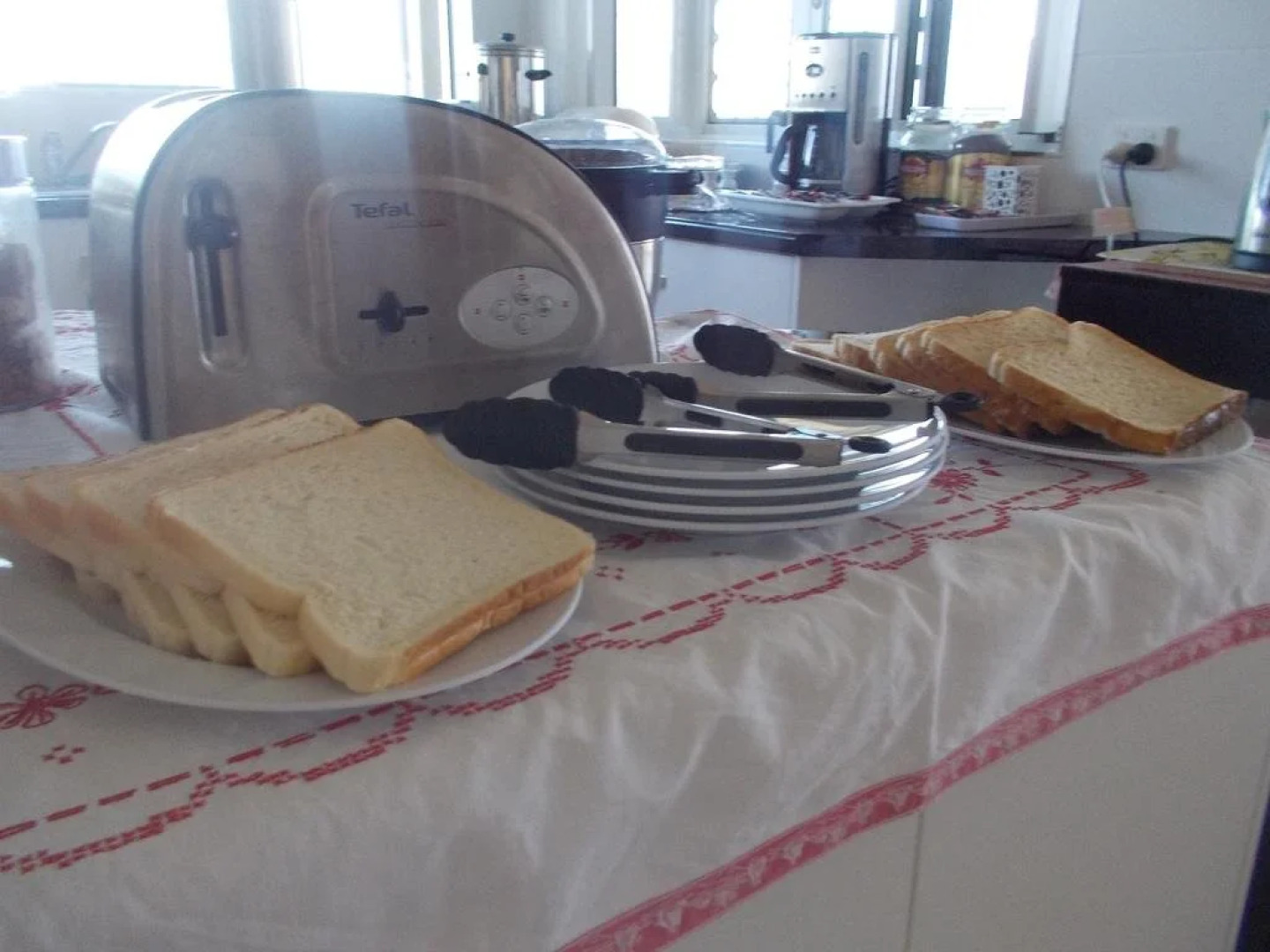 Bowen B&B Gallery on the Hill