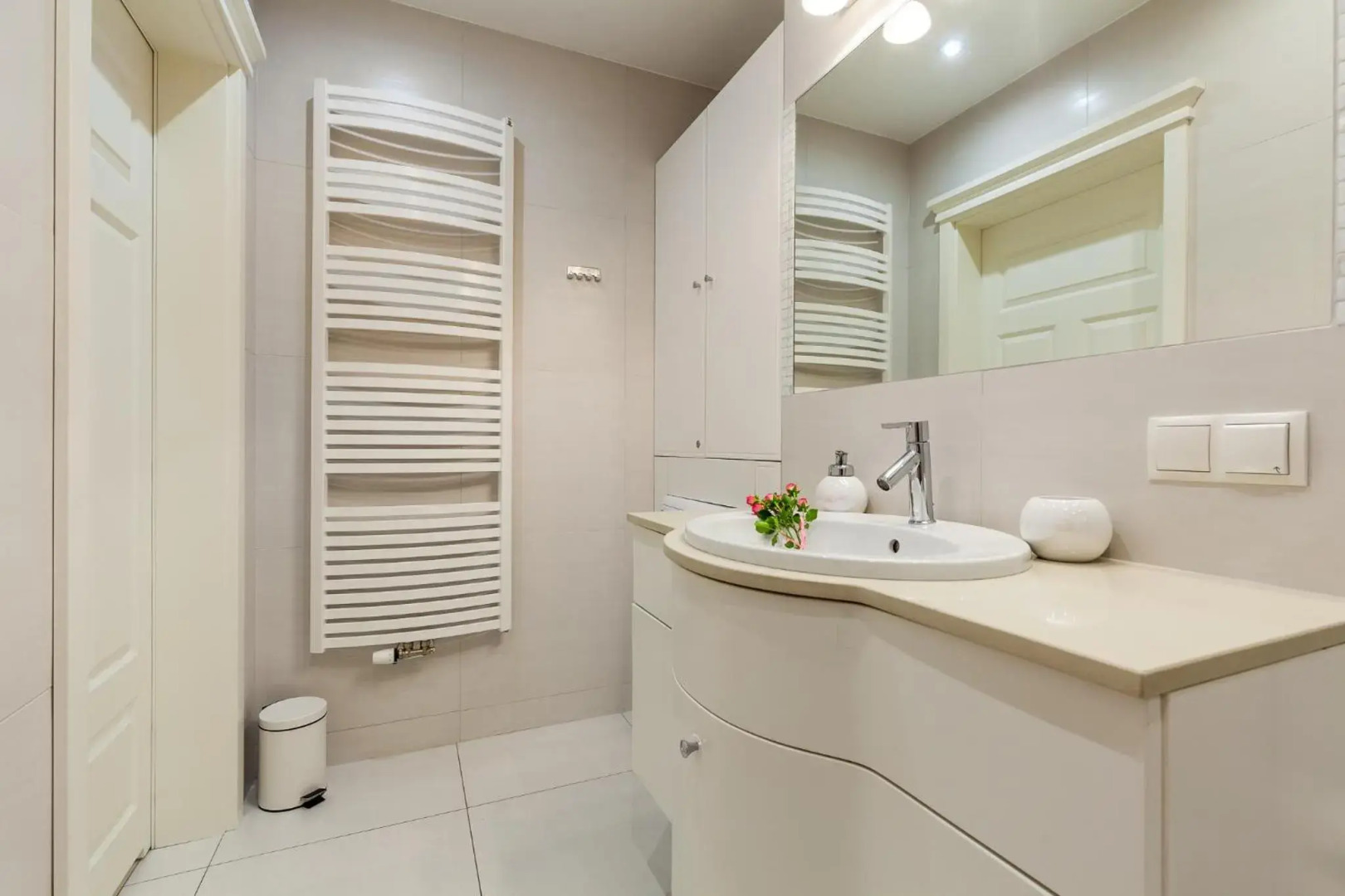 Apartamenty Black&White - Silver House