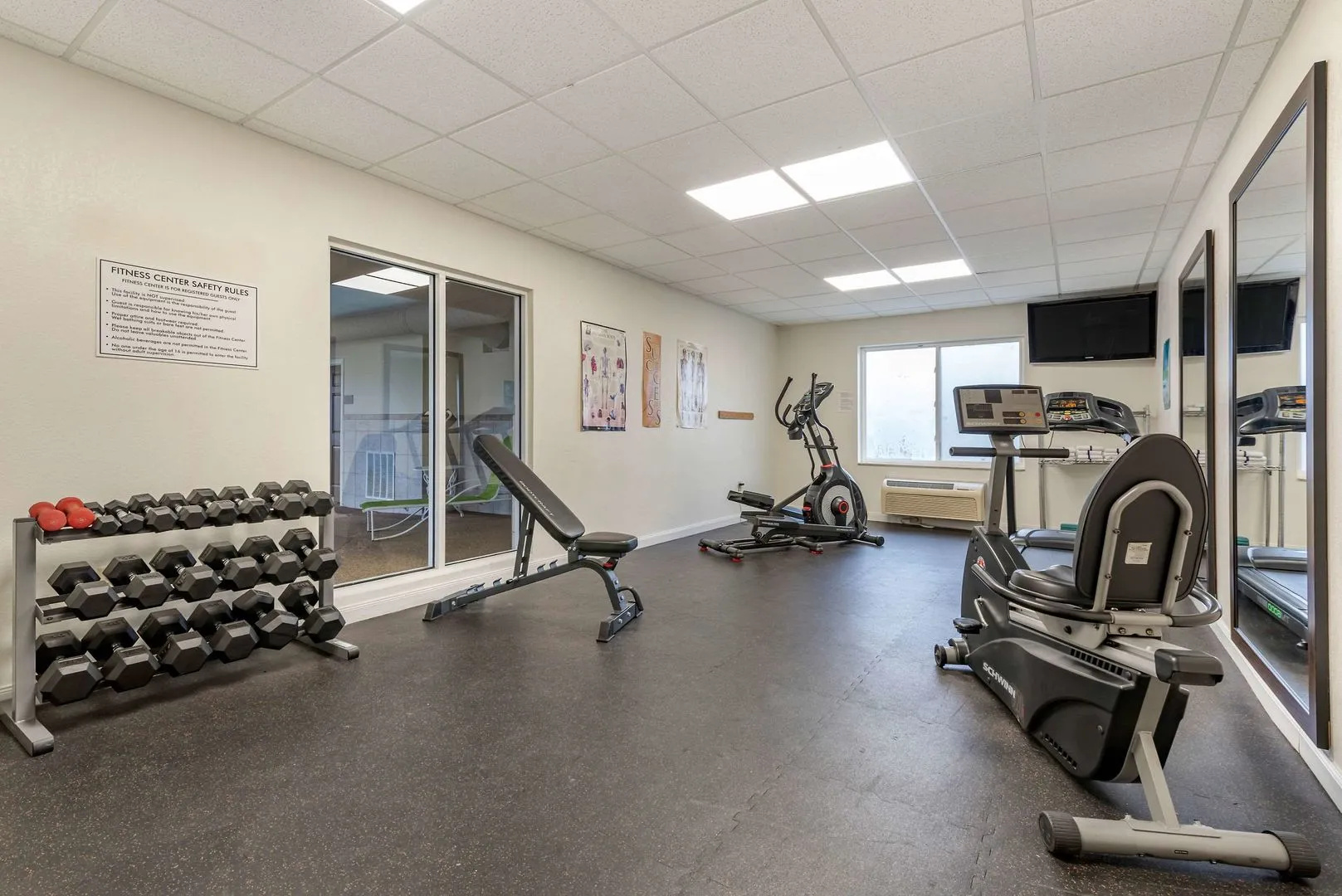 Comfort Inn & Suites Heath - Newark South