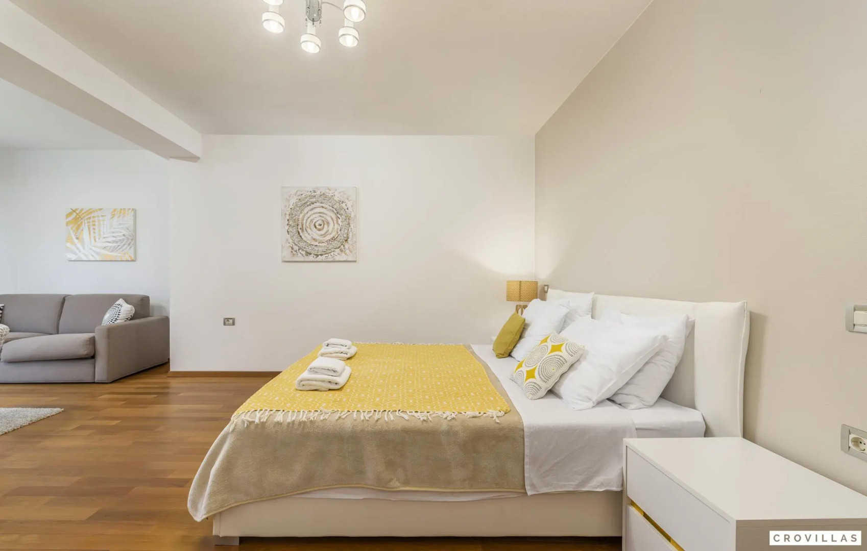 Happy in Fazana with 5 bedrooms and 1 bathrooms