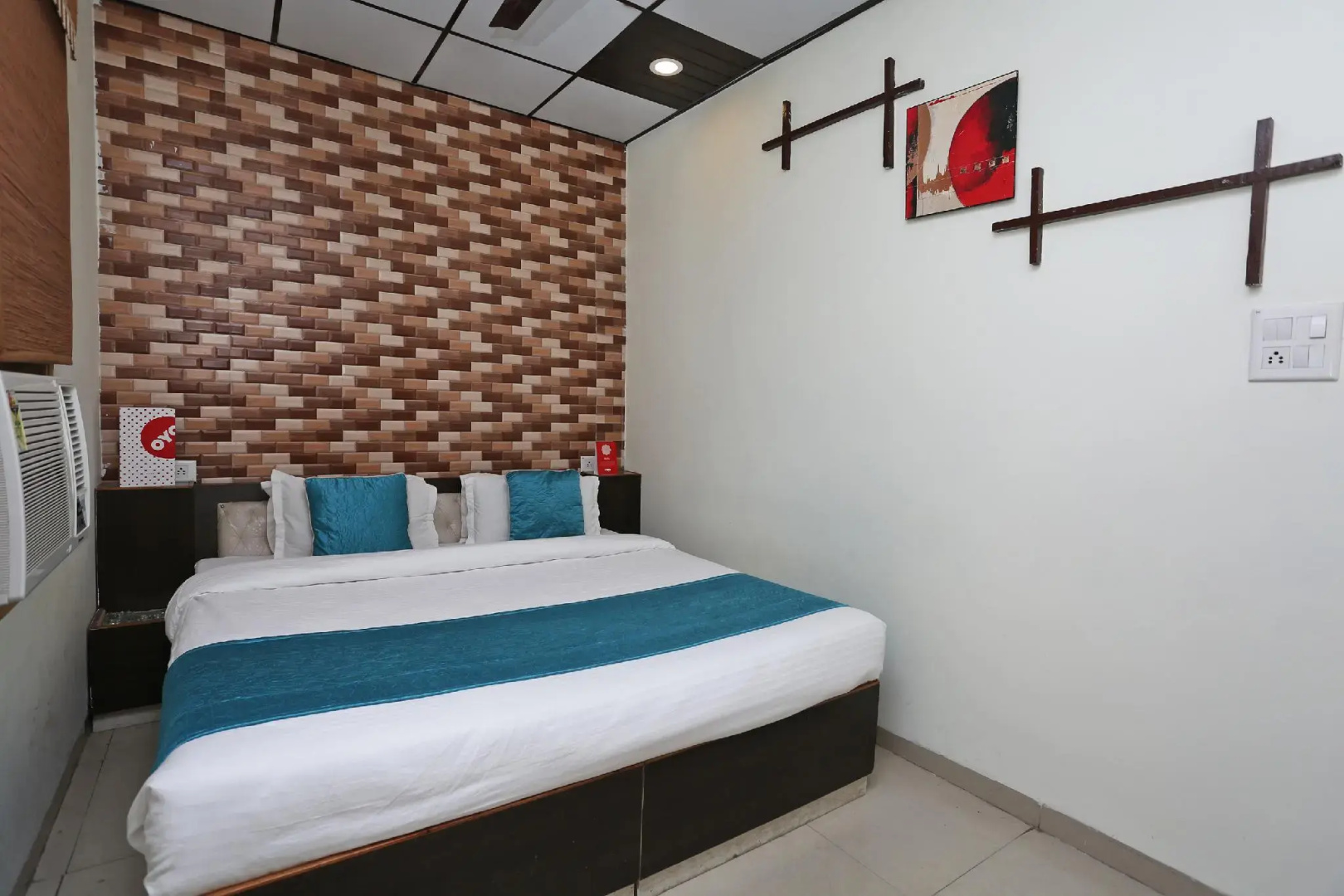 Oyo 8394 Hotel Sp Klassic