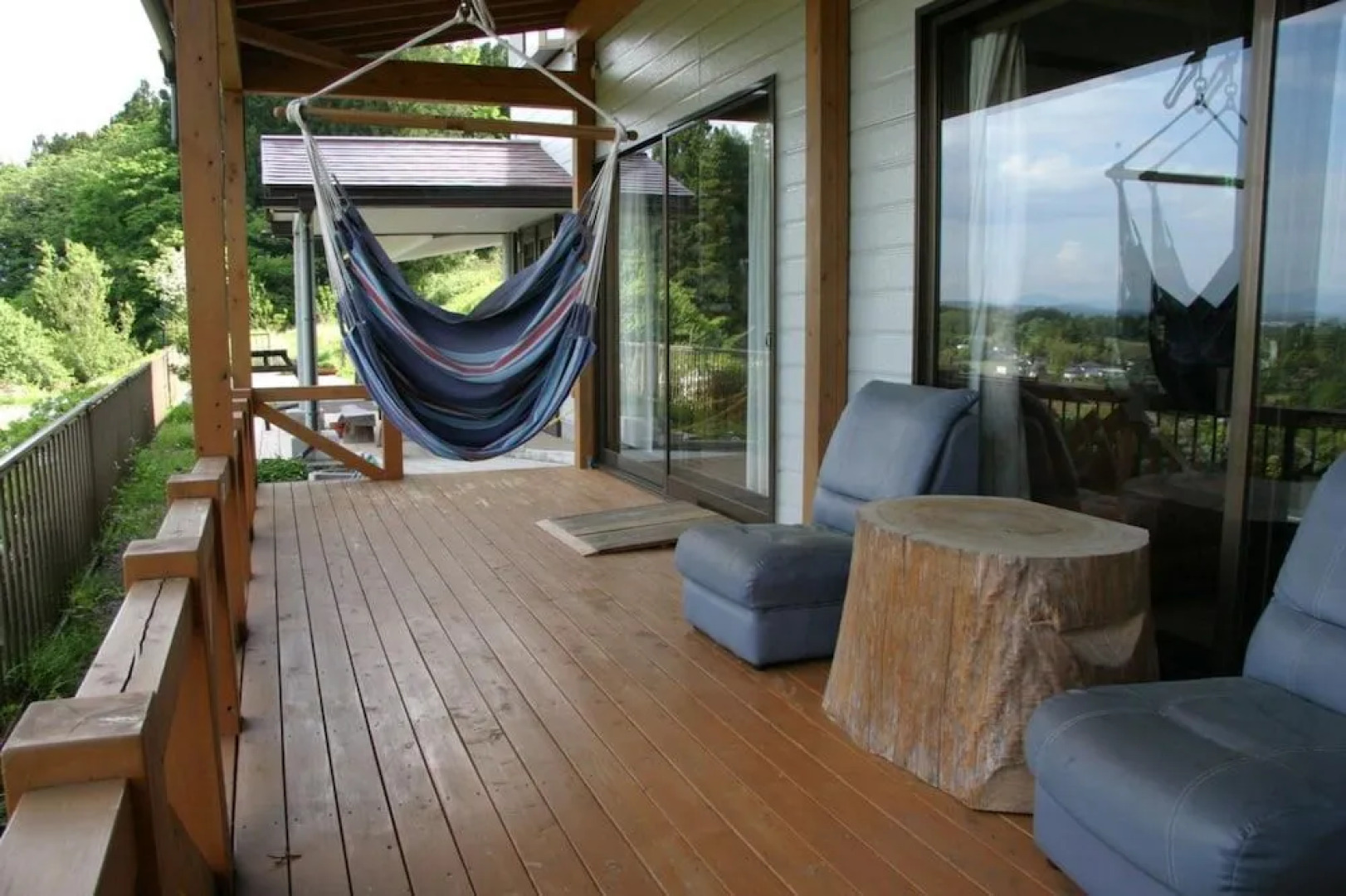 Youth Guest House ATOMA - Hostel