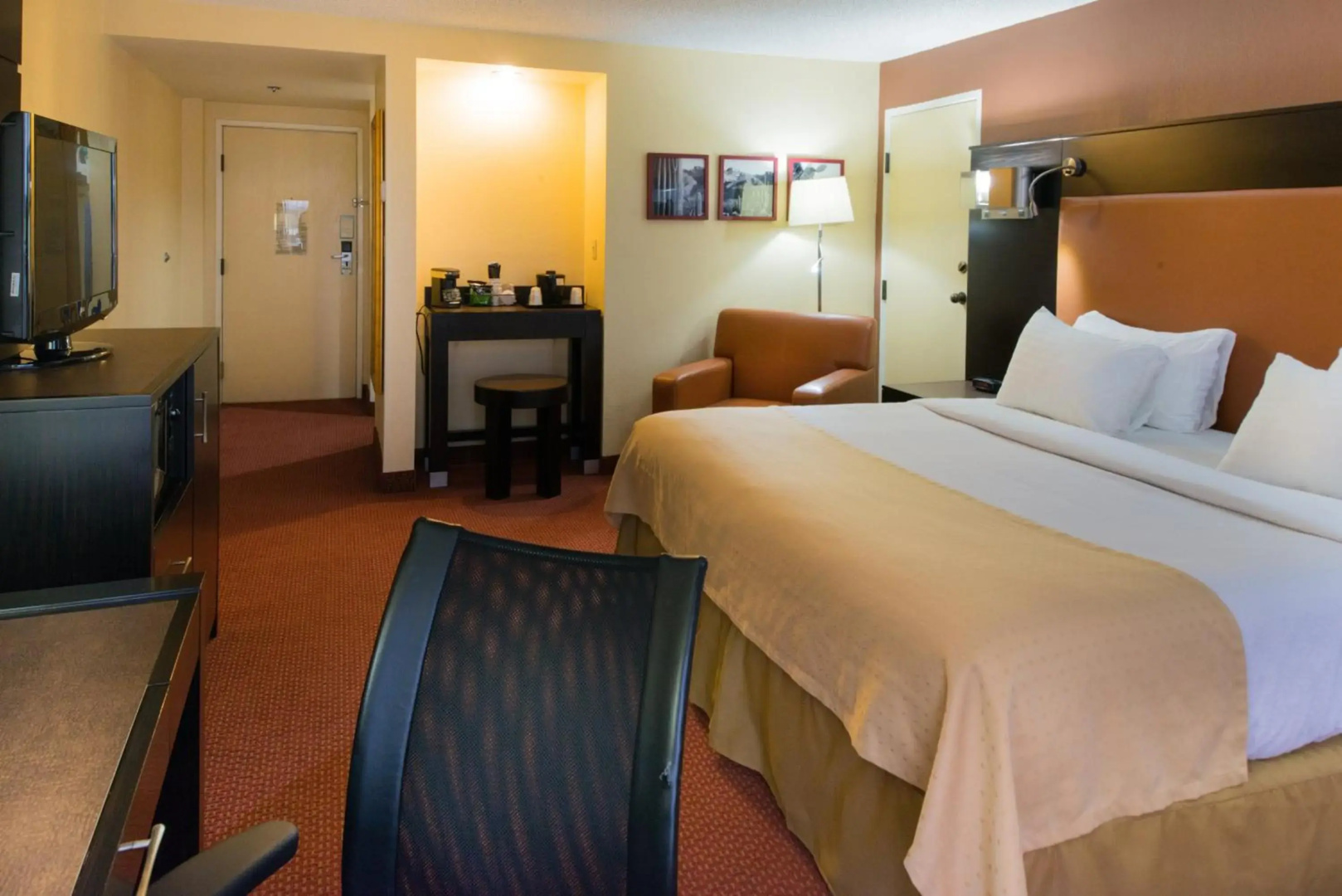 GreenTree Hotel Phoenix West