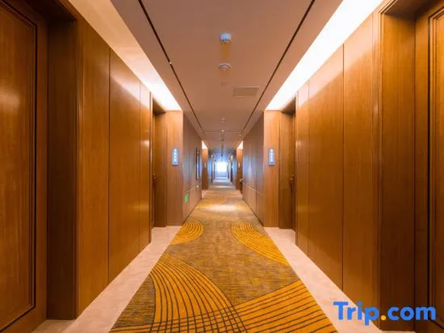 West City International Hotel