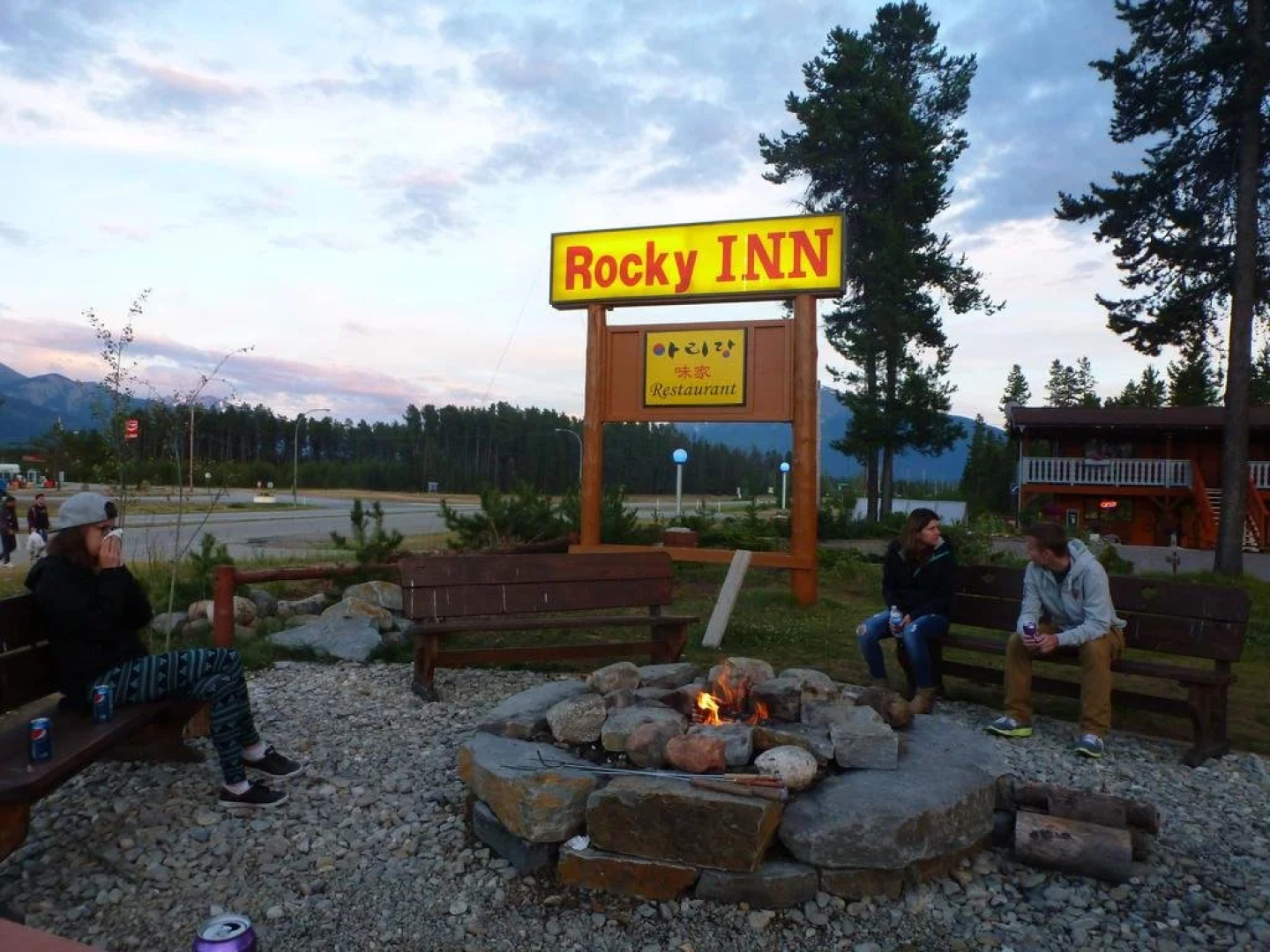 Rocky Inn