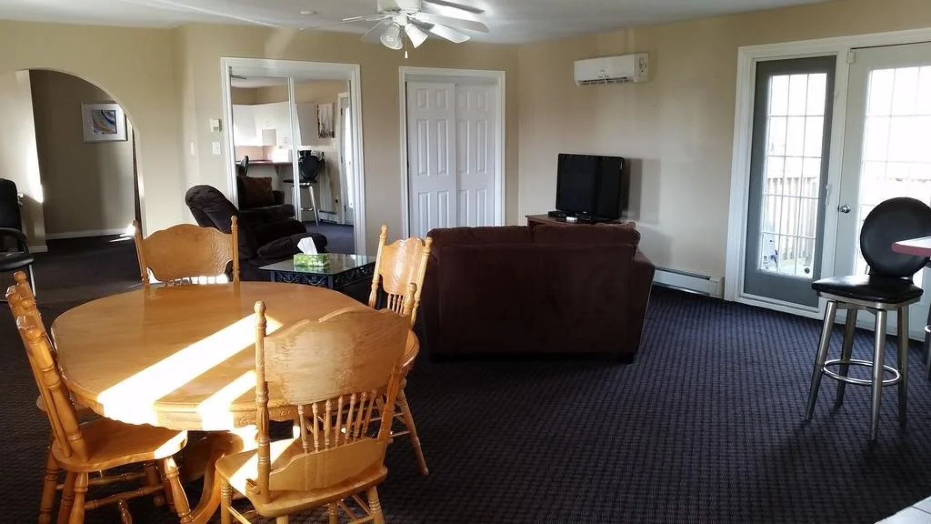 Middleton Motel & Suites