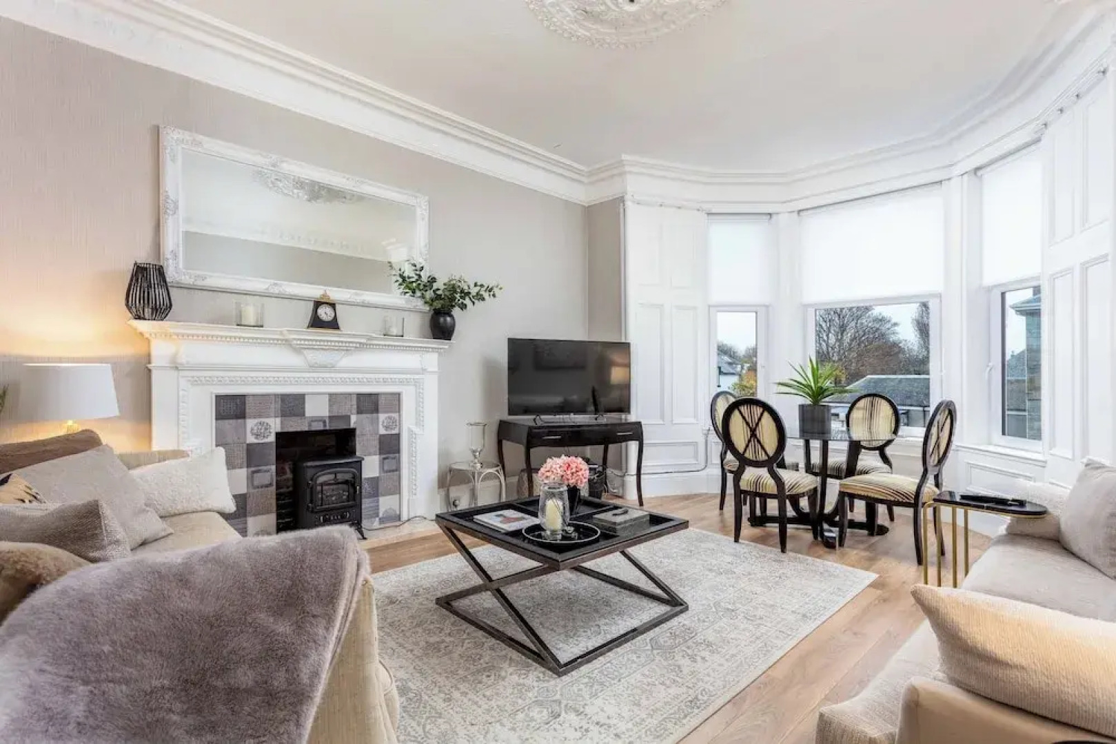 The Bradshaw - Donnini Apartments