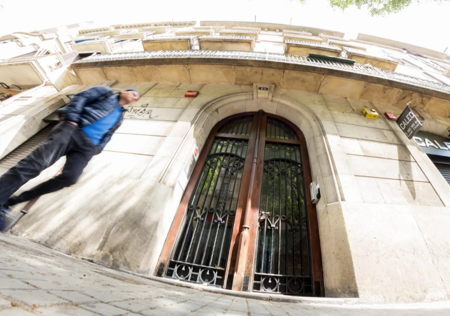 Sant Jordi Hostel Alberg