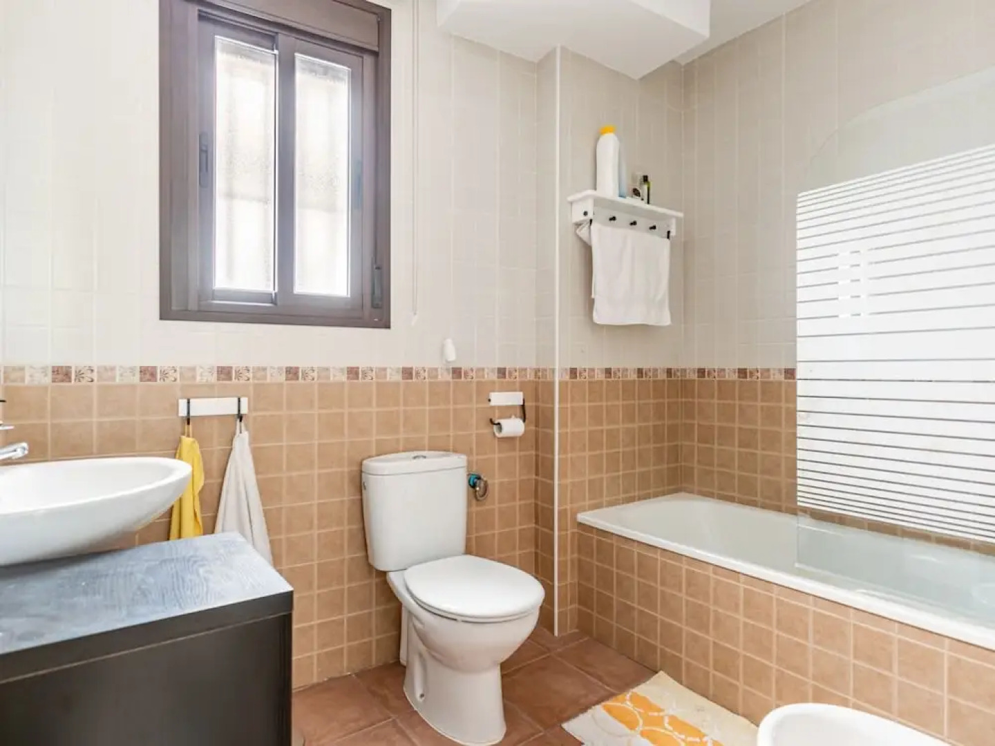 Comfy Holiday Home in Grazalema With Heating