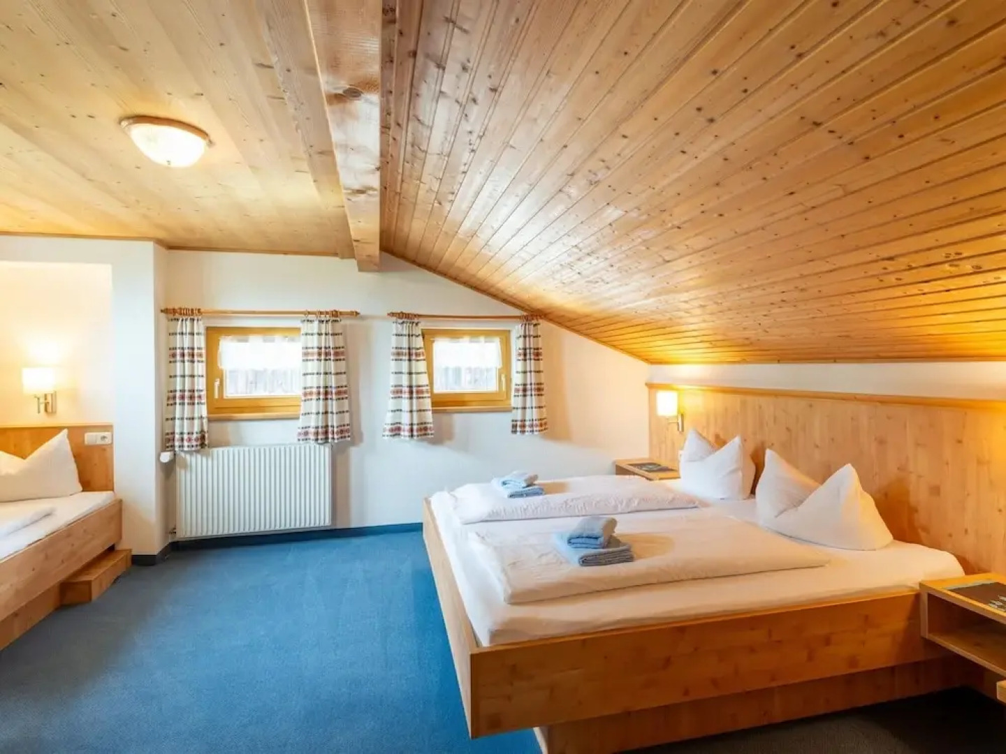 Spacious Apartment Near Centre and ski Area