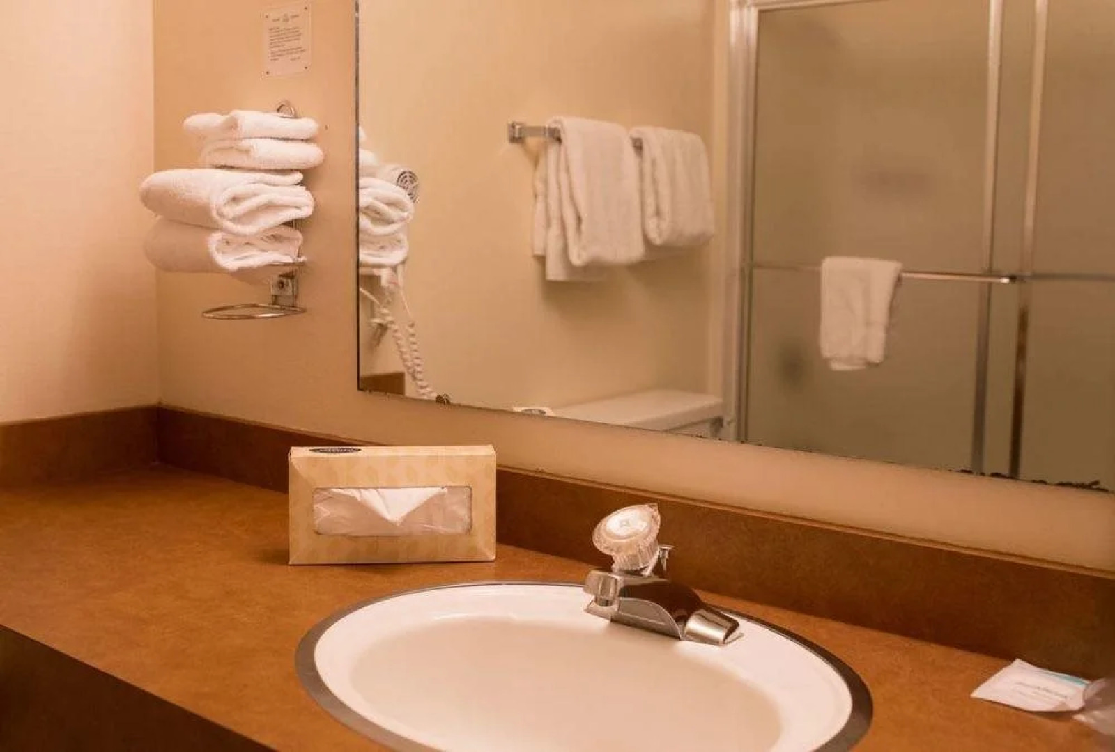 Ester Lee Oceanview Inn