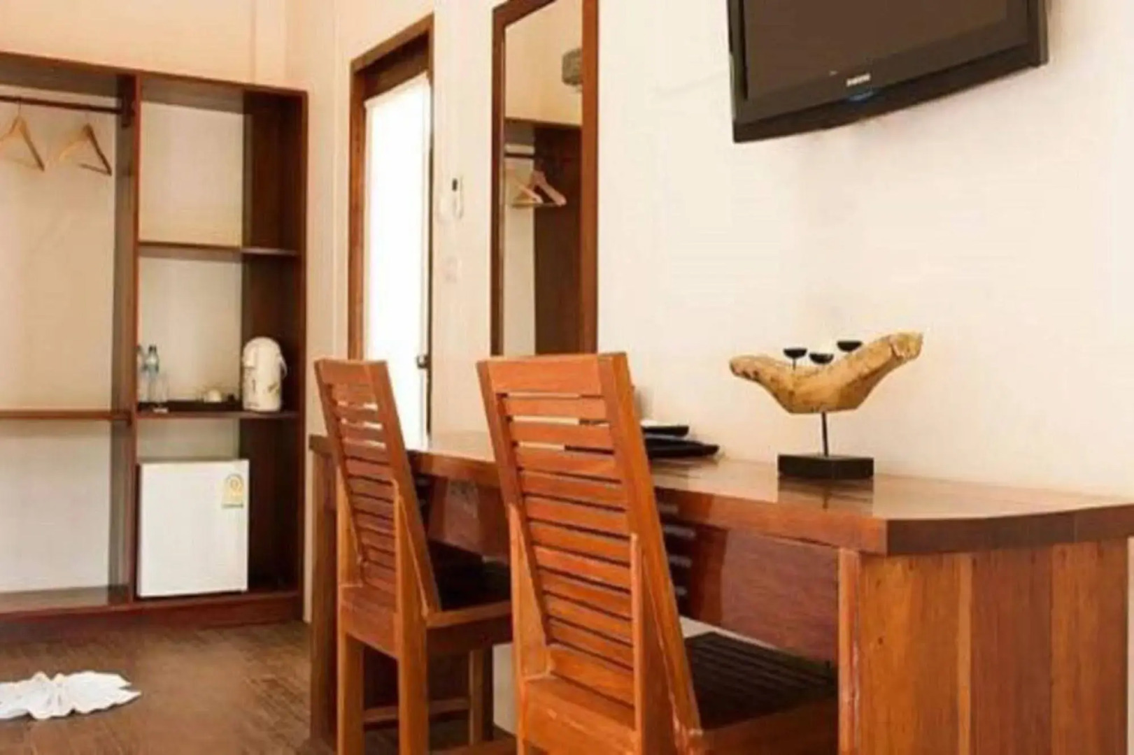 Sichon Cabana Beach Resort