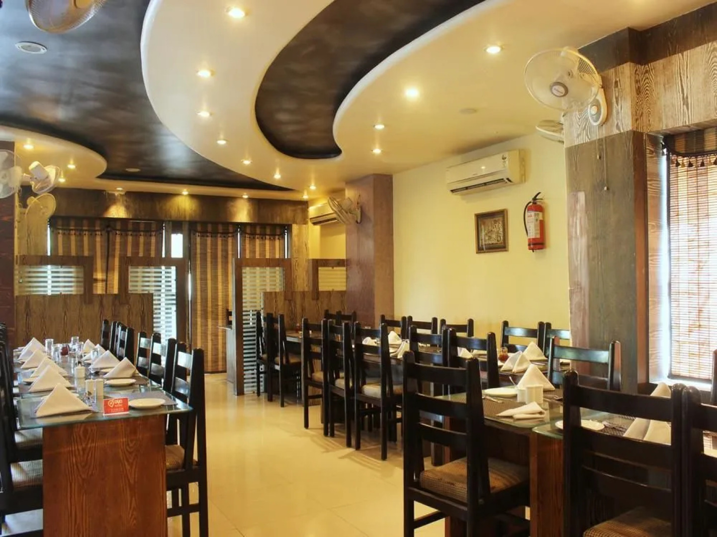 OYO Rooms 100ft Road Udaipur