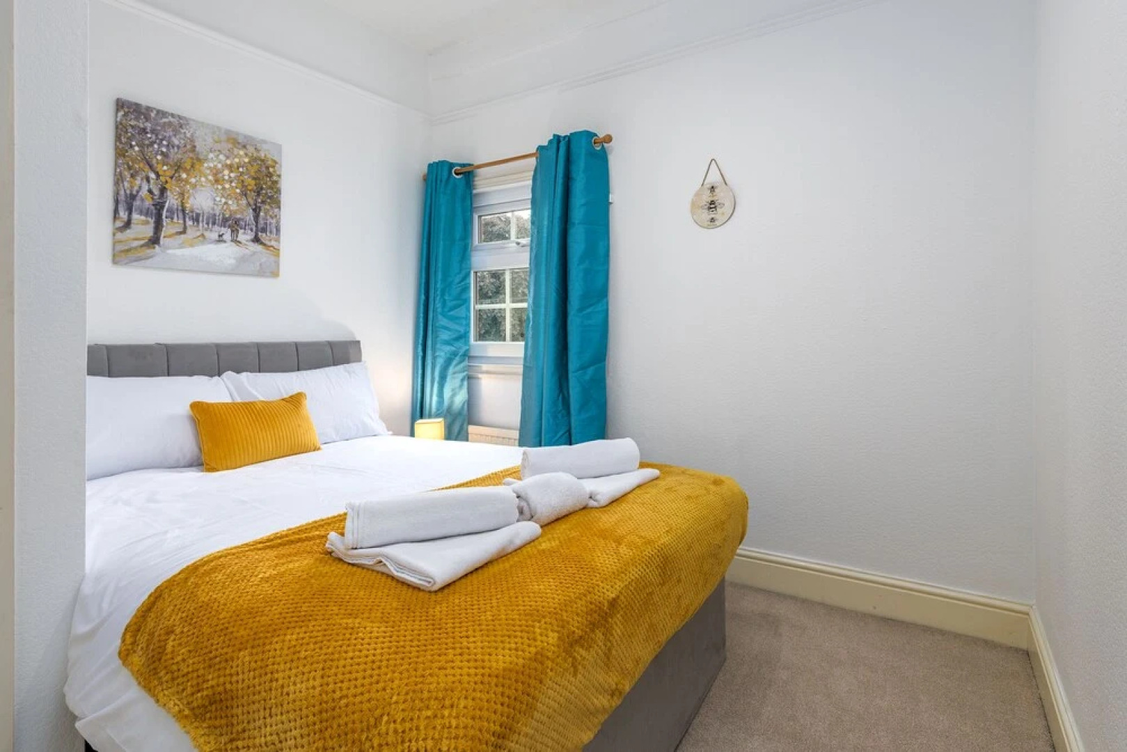 The Lincoln Book Inn