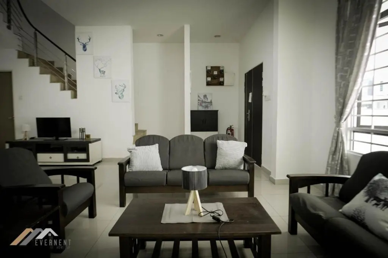 Curtin Waters Homestay by Evernent