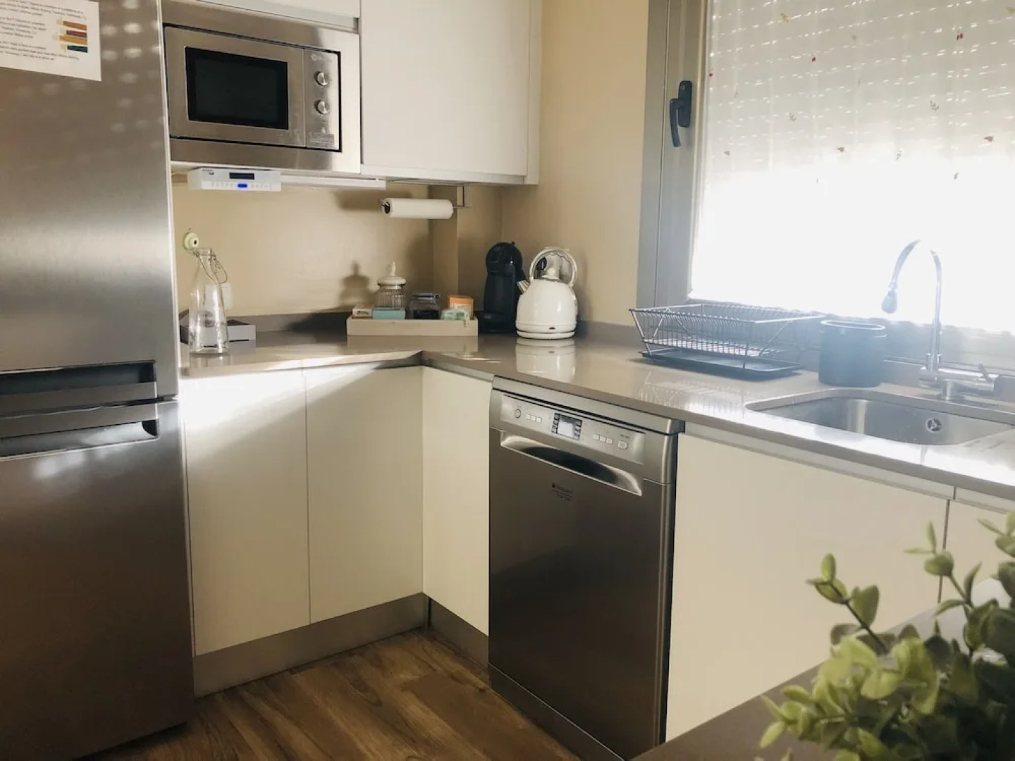 Casa con Jardín a 50m de la Playa en Hío