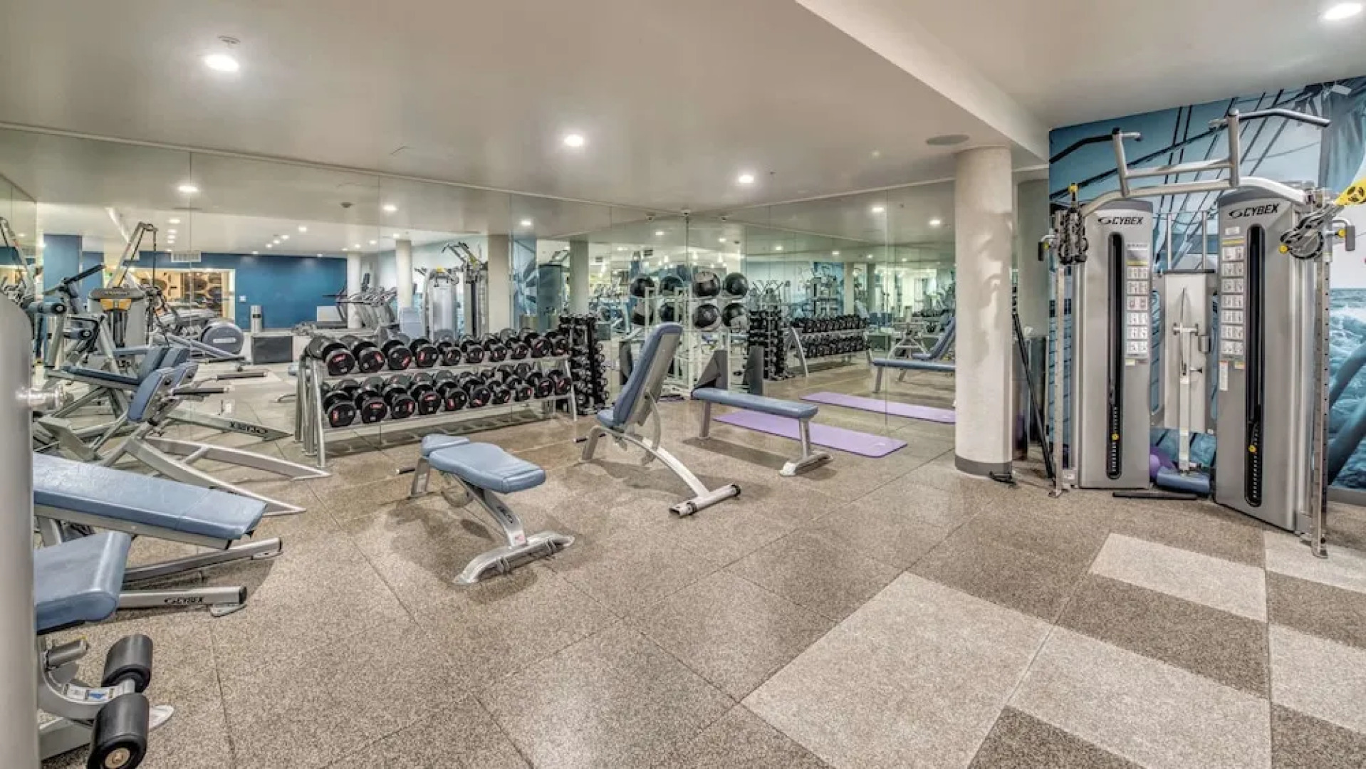 Waterfront Suites At Marina Del Rey