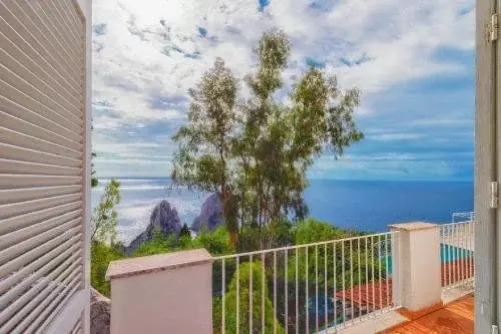 Villacore Capri