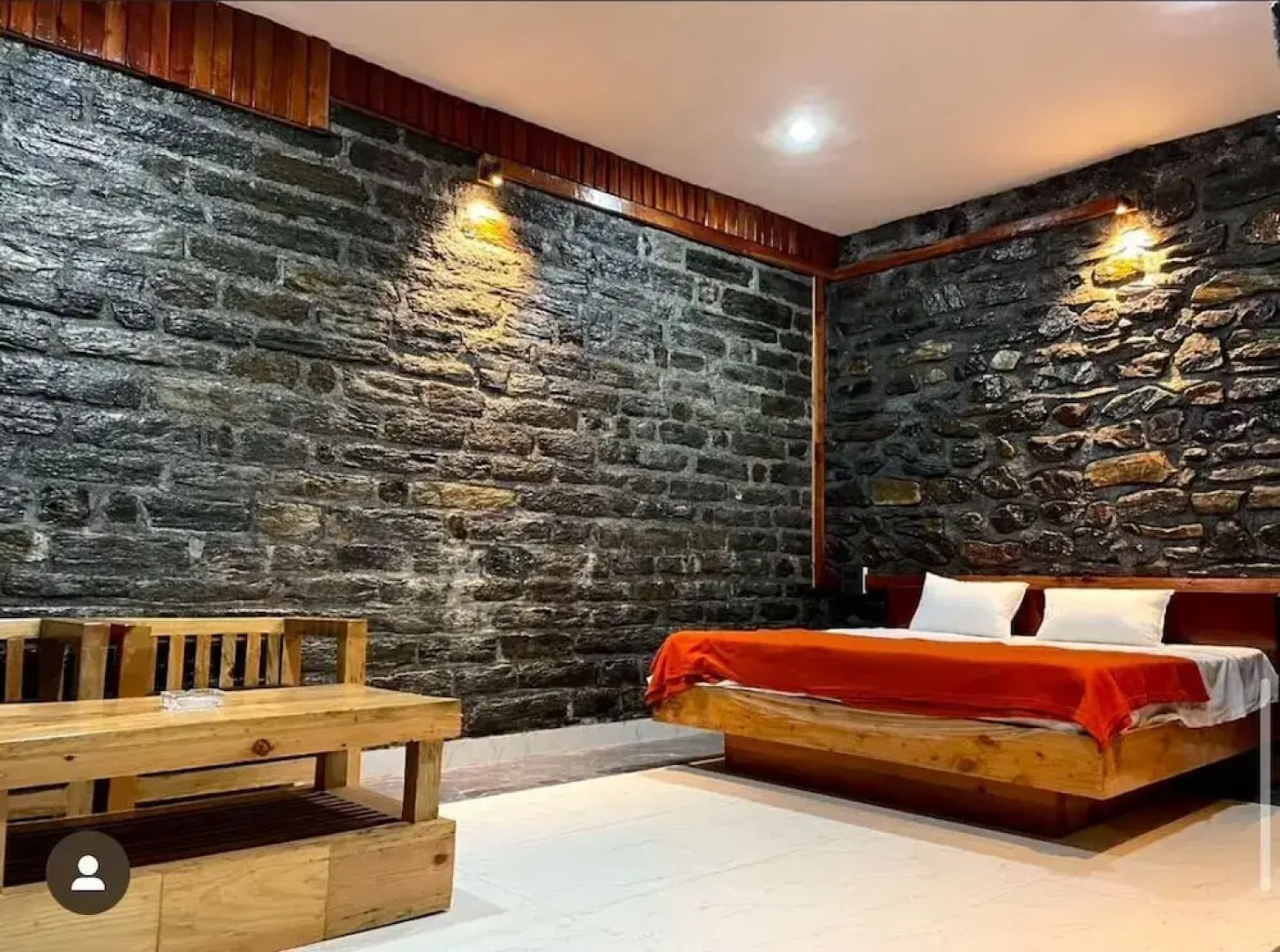 Mandeva Wooden castle