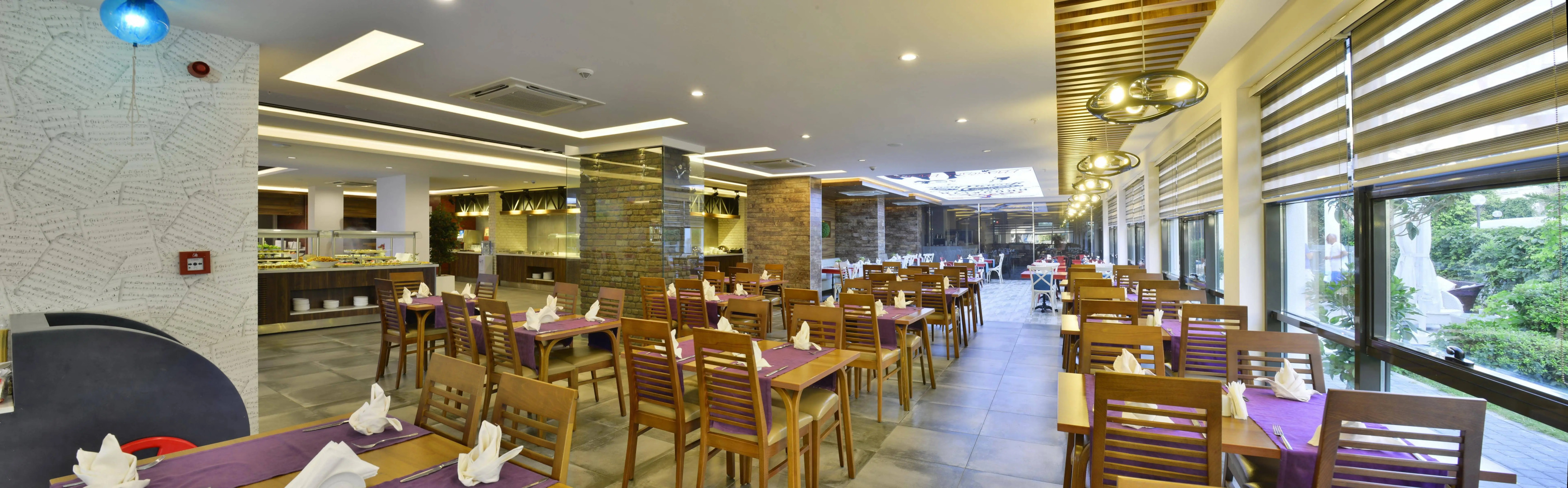 White City Beach - Adults Only