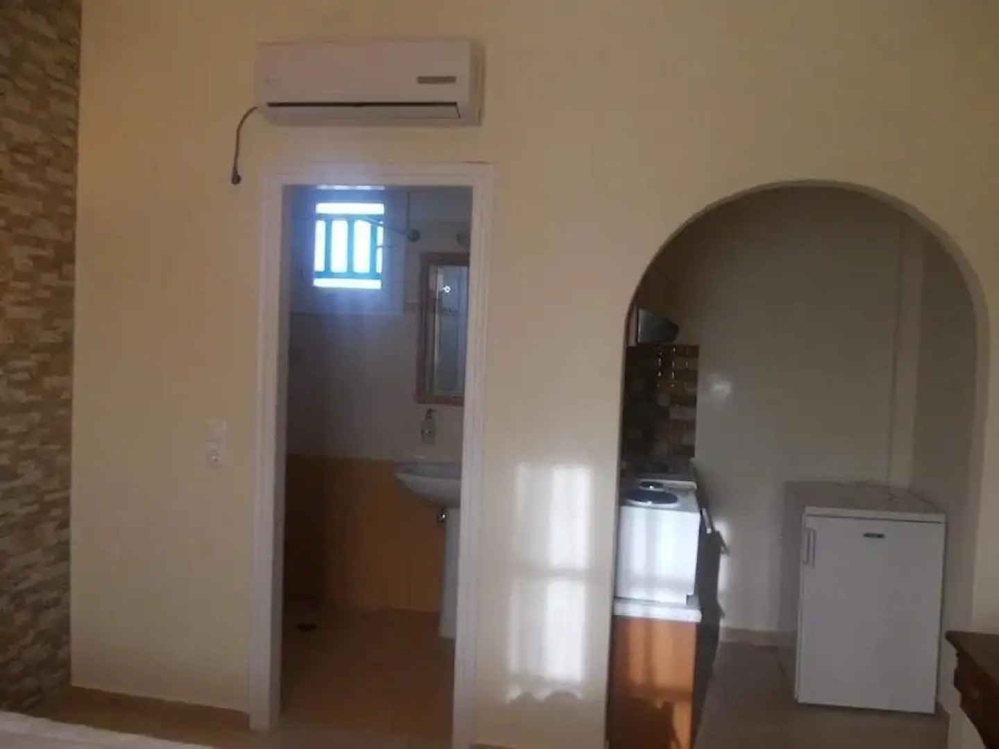 Maistrali Studios & Apartments