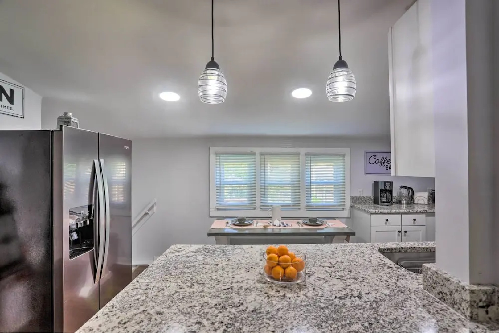 Lorain Lake Cottage < 1 Mi to Lake Erie Fun!