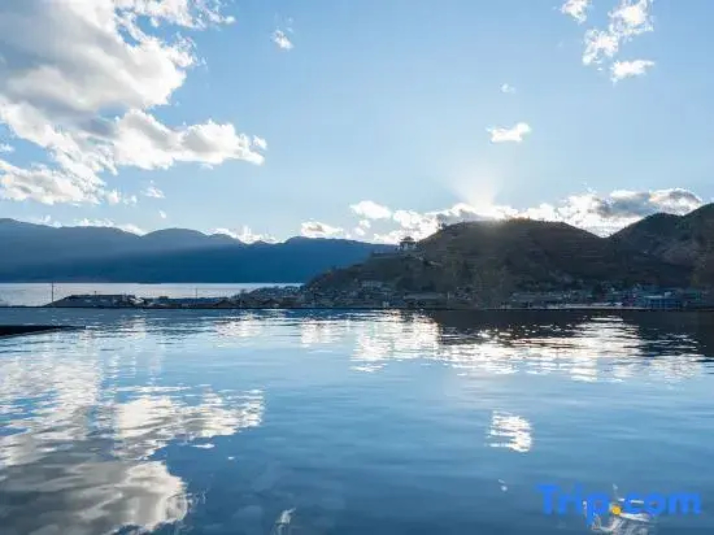 Hualou Love Songs Wuhu Banshan Sunshine Boutique Inn