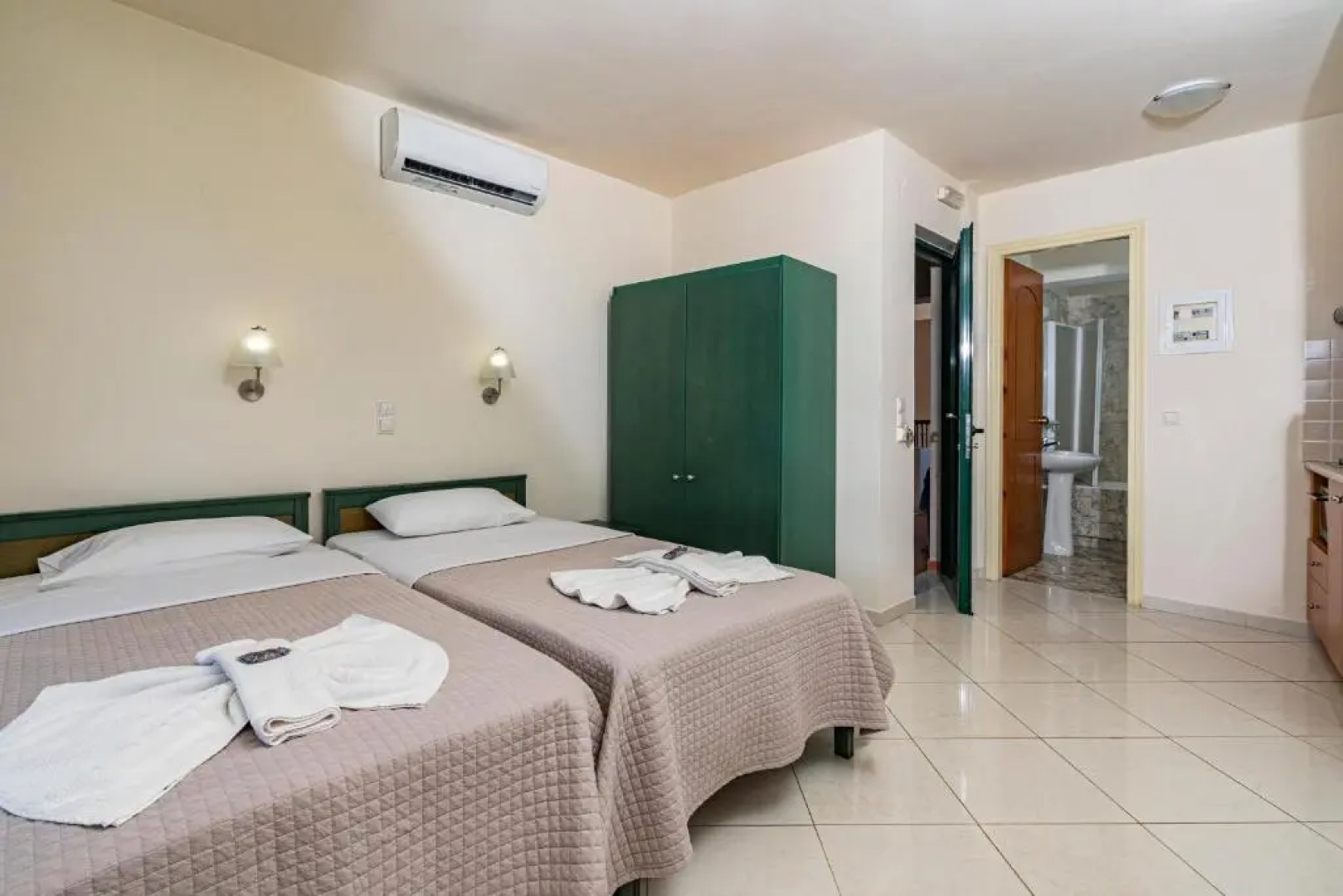 Gianna Apartments